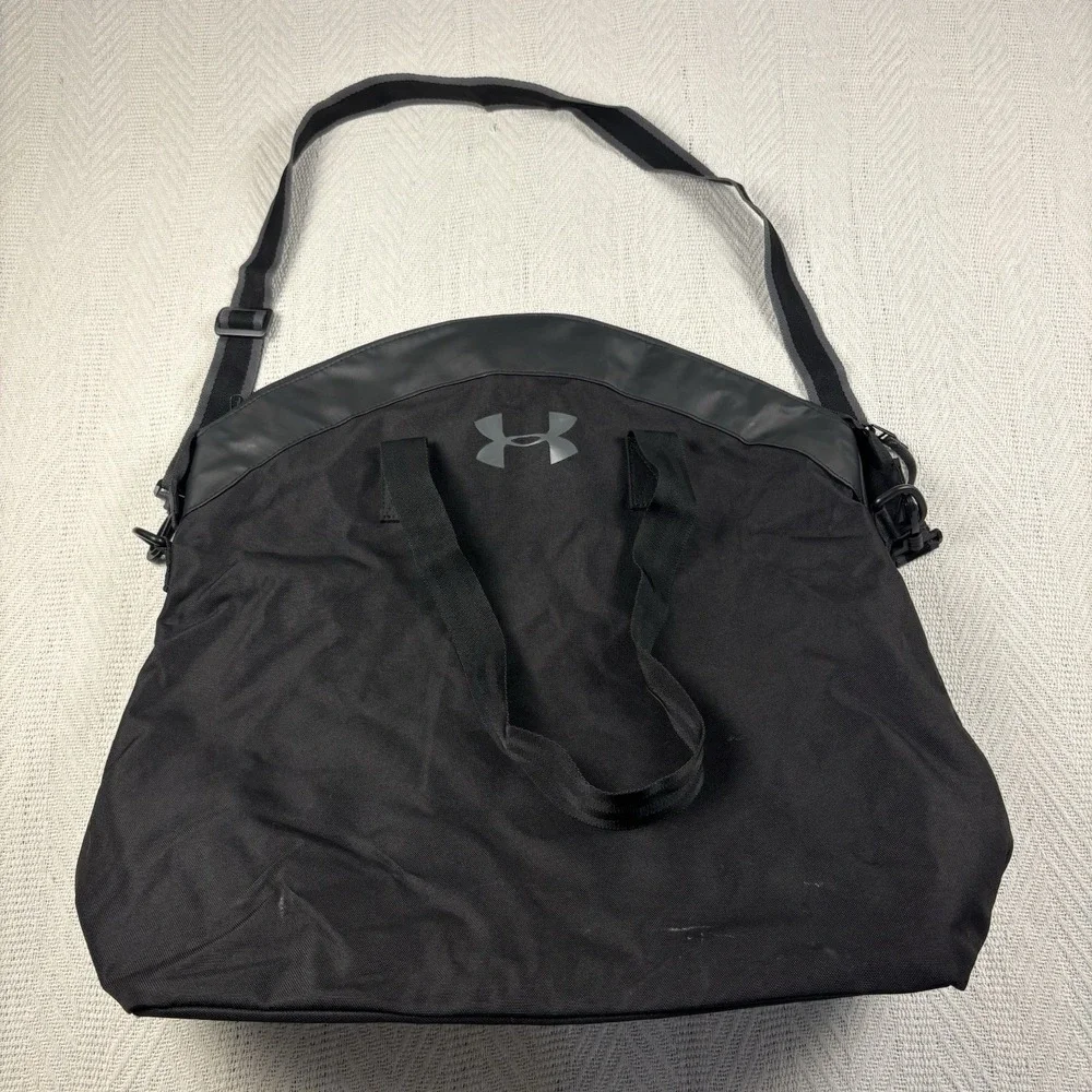 UA Under Armour Time Saver Tote Gym Travel Bag Crossbody Handles Black Spacious